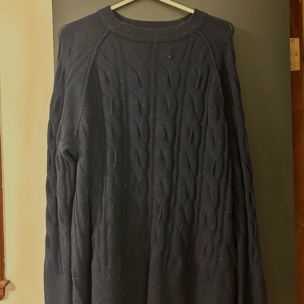 Women’s Navy Blue Cable Knit Sweater